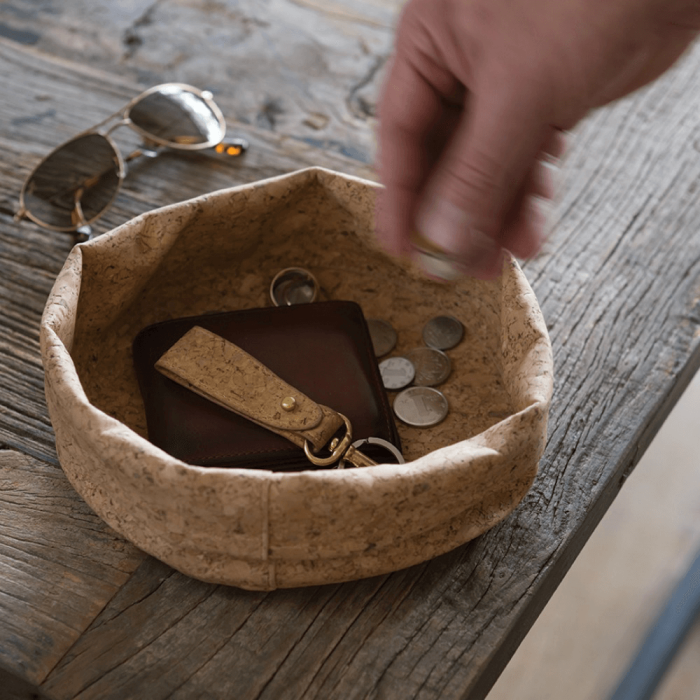 134100smallcorkbowllifestyle bambu