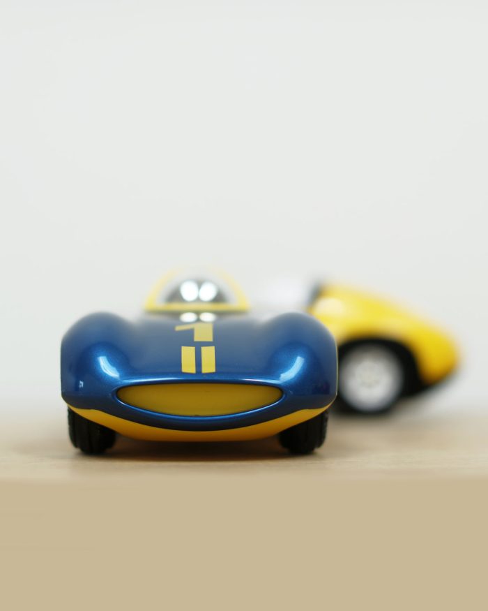PlayforeverSPEEDYLEMANSMETALAXELBLUEYELLOW2022 jpg