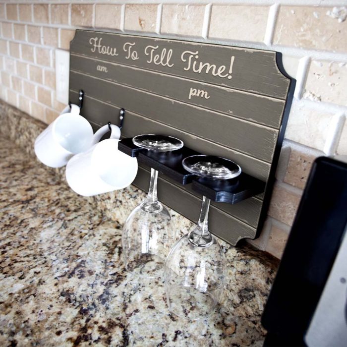 how to tell time coffee tea wine cup holder sign rack painted gray peeling